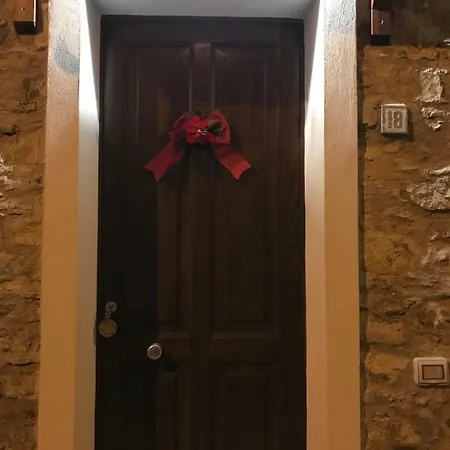 Al Civico 18 ゲストハウス